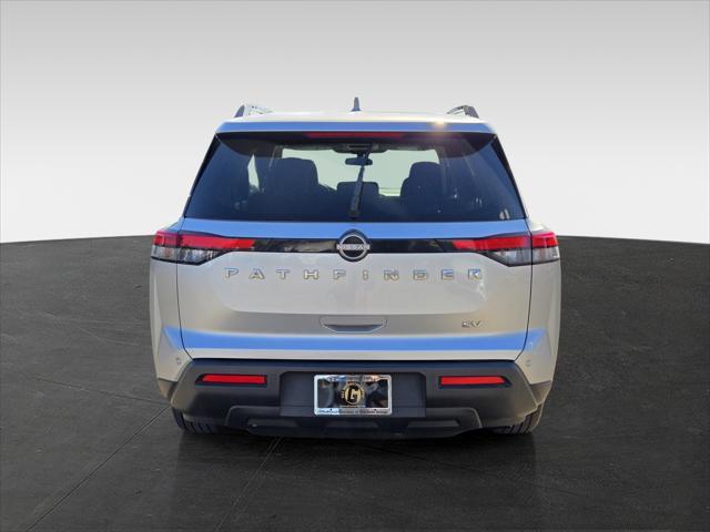 2022 nissan pathfinder sv 2wd
