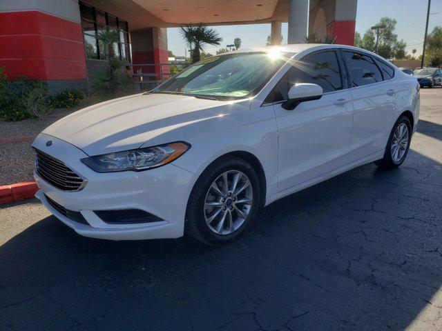 2017 ford fusion se
