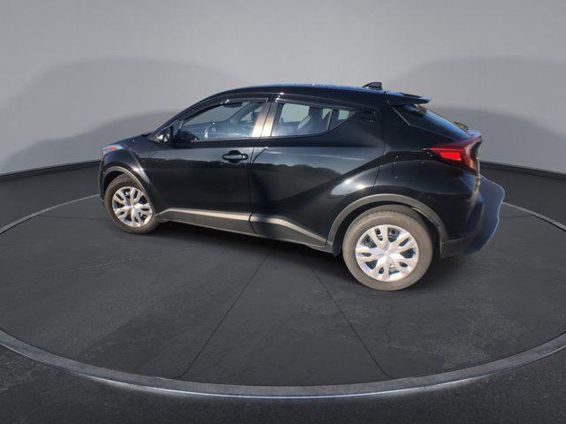 2019 toyota c-hr le
