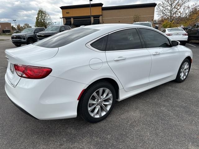 2015 chrysler 200 c