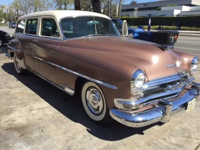 1954 chrysler windsor deluxe wagon