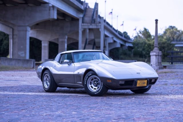 1978 chevrolet corvette 25th silver anniversary l-82