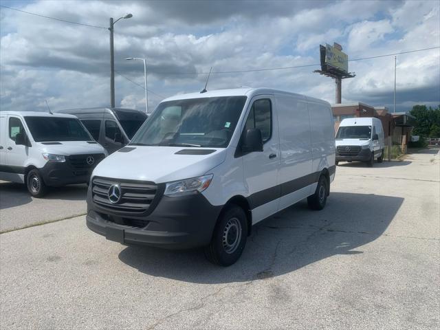 2025 mercedes-benz sprinter 2500 cargo 144 wb
