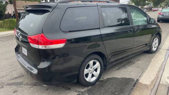 2014 Toyota Sienna