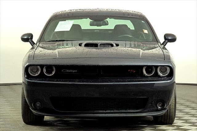 2016 dodge challenger r/t