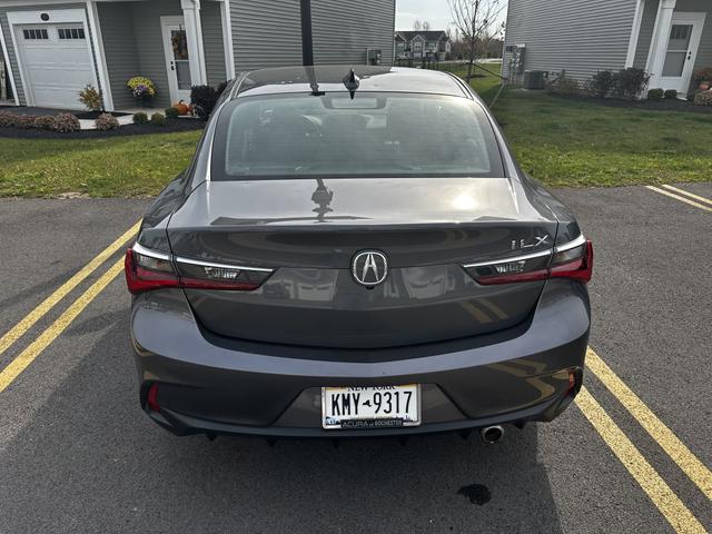 2022 acura ilx base