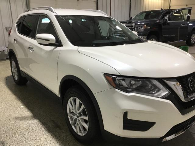 2020 nissan rogue sv