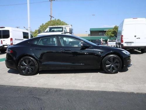 2021 tesla model s