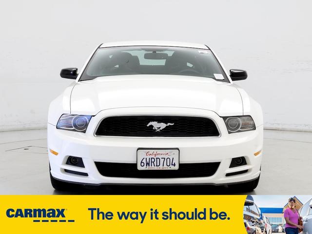 2013 ford mustang