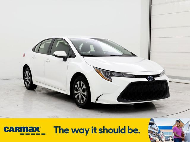 2022 toyota corolla hybrid le