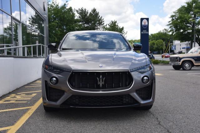 2021 maserati levante s gransport