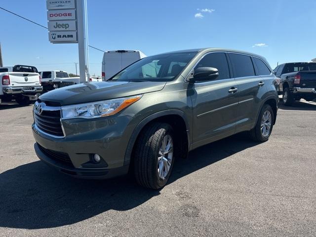 2015 toyota highlander le plus