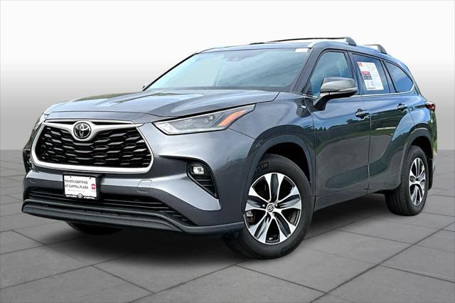 2021 toyota highlander xle