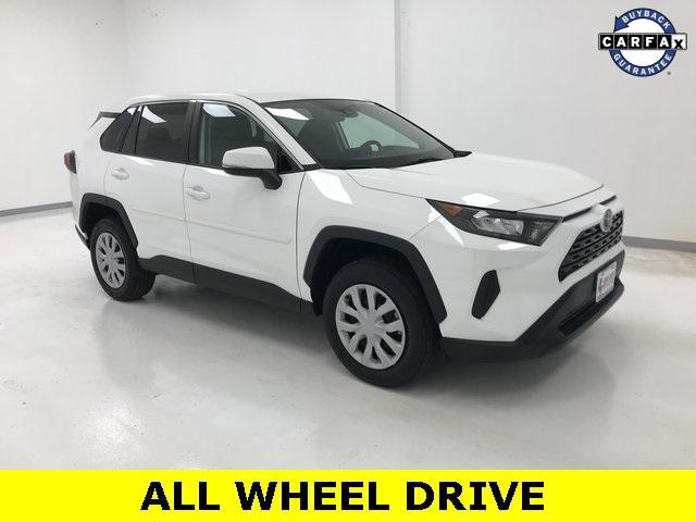 2022 toyota rav4 le