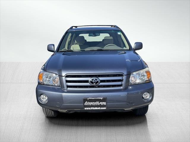 2004 toyota highlander limited