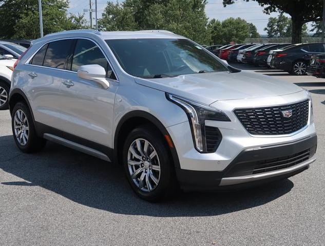 2022 cadillac xt4 premium luxury