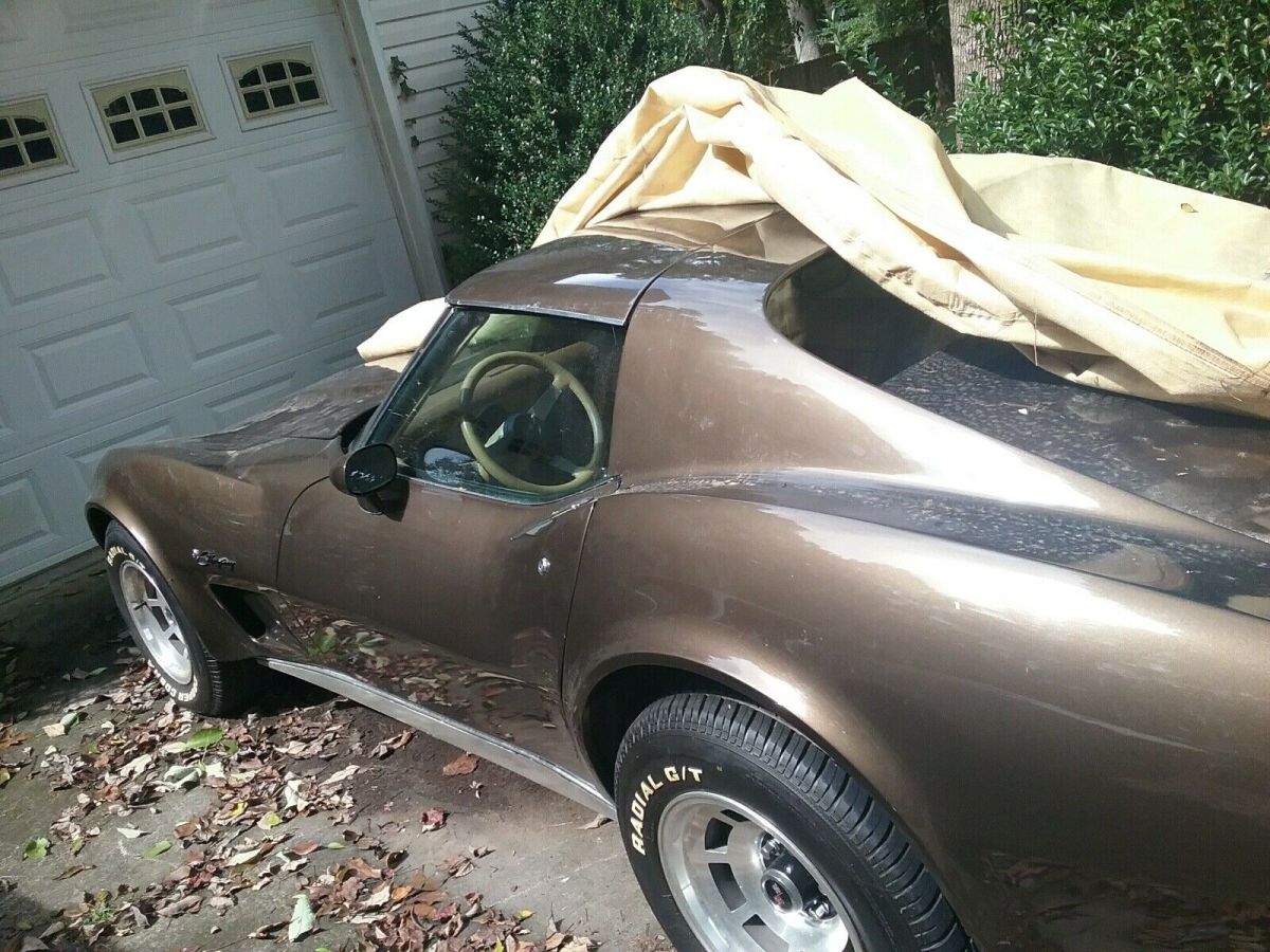 ***reduced***1976 chevrolet corvette c3 coupe brown rwd automatic l48