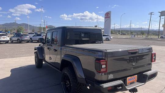 2024 Jeep Gladiator