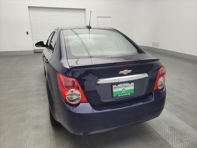 2016 chevrolet sonic lt