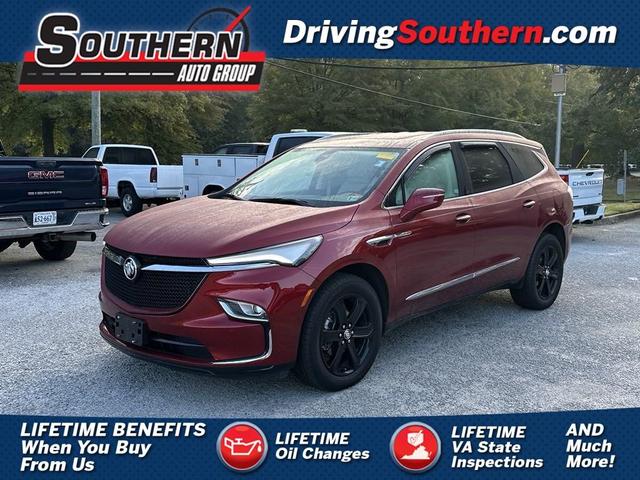 2023 buick enclave essence