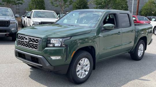 2024 Nissan Navara (Frontier) sv