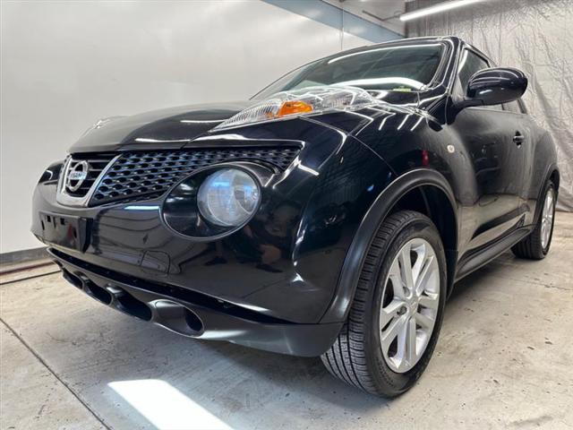 2011 nissan juke sv