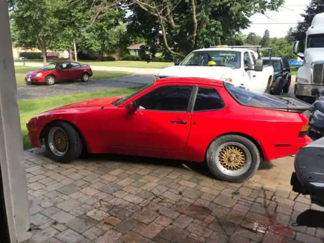 1984 porsche 944 base