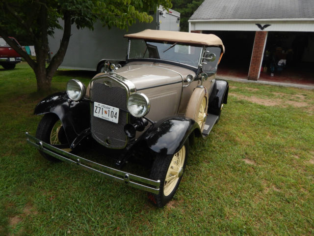 1931 ford model a deluxe roadster stone brown and black