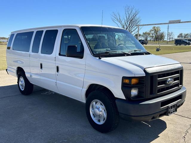 2013 ford e350 super duty xlt