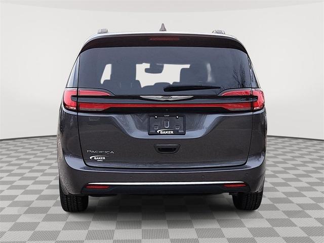 2022 chrysler pacifica touring-l