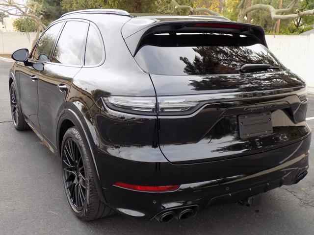 2021 porsche cayenne gts