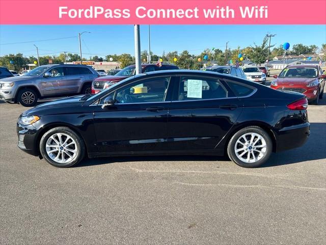2020 ford fusion se