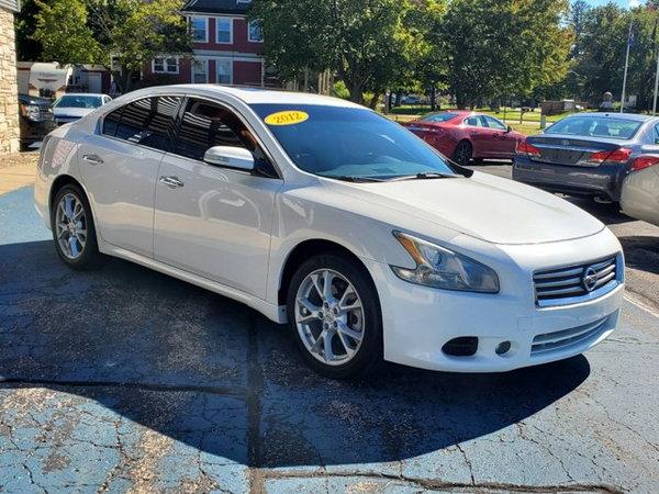 2012 nissan maxima in saint louis, missouri