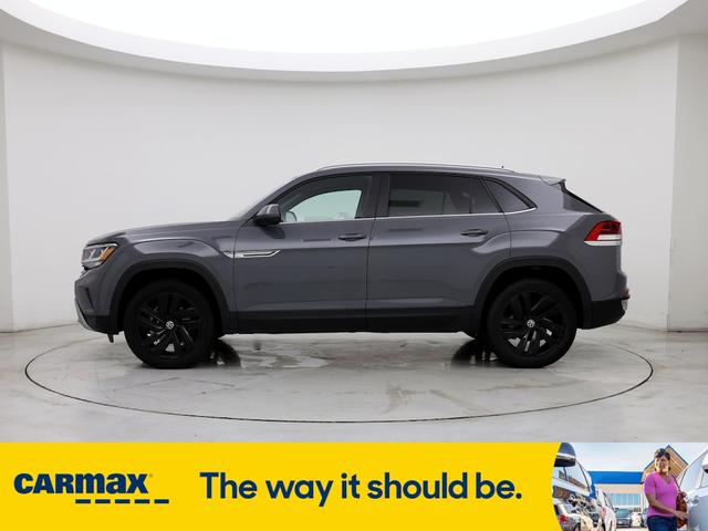 2022 volkswagen atlas cross sport se w/tech