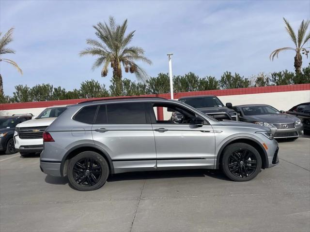 2022 volkswagen tiguan 2.0t se r-line black