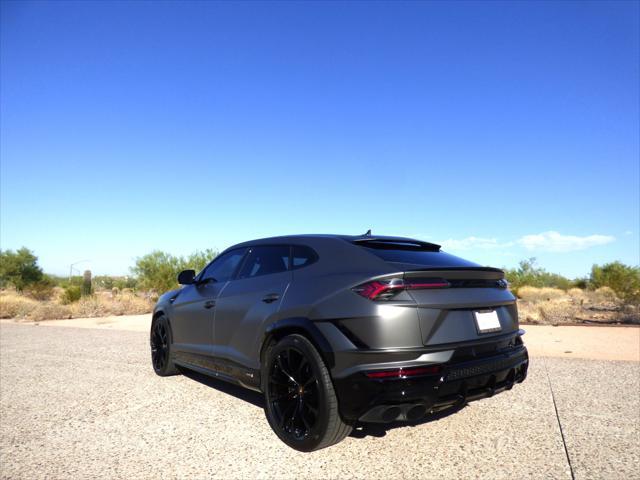 2023 lamborghini urus s