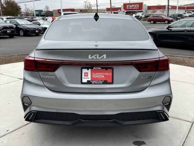 2022 kia forte gt-line