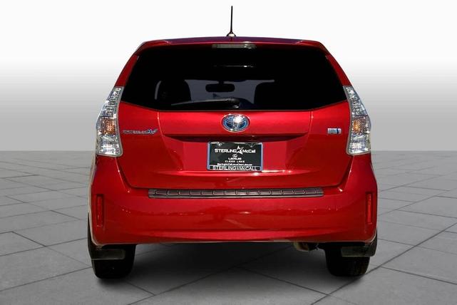 2012 toyota prius v five