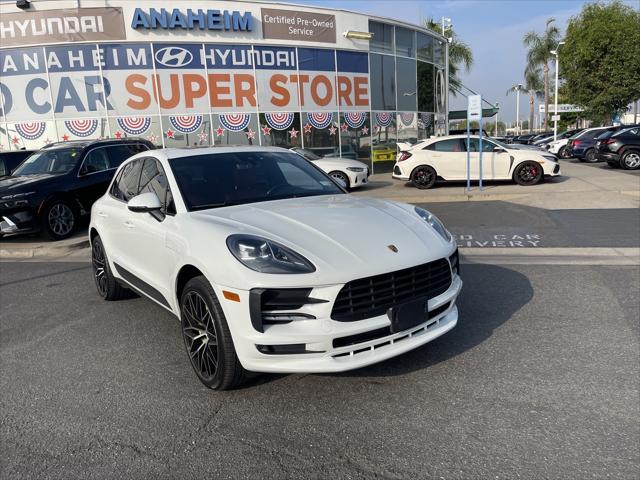 2021 porsche macan base