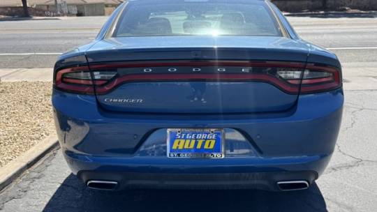 2022 dodge charger sxt