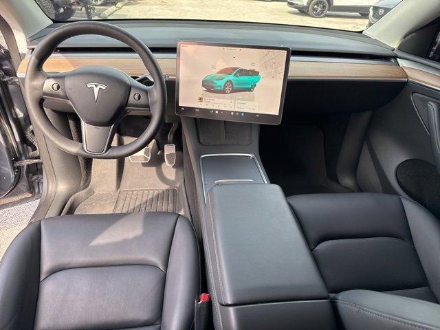 2023 tesla model y long range