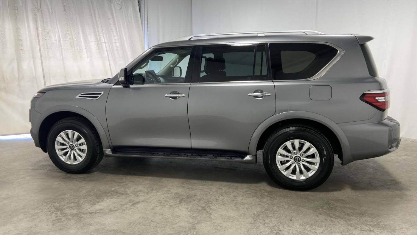 2024 nissan armada sv