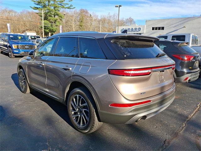 2020 lincoln corsair standard