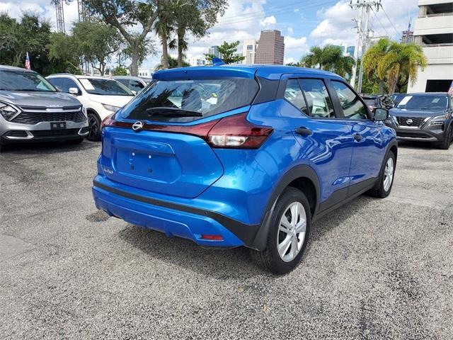 2024 nissan kicks s