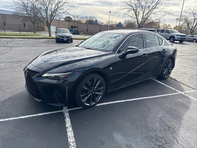 2022 lexus is 350 base