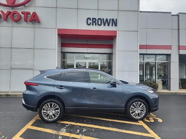 2022 toyota venza limited