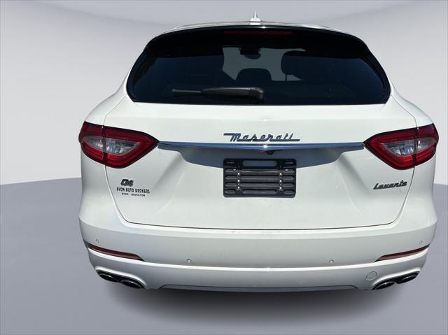 2019 maserati levante base