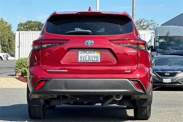 2021 toyota highlander hybrid xle