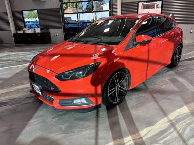 2017 ford focus st
