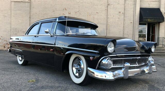 1955 ford customline 2 door